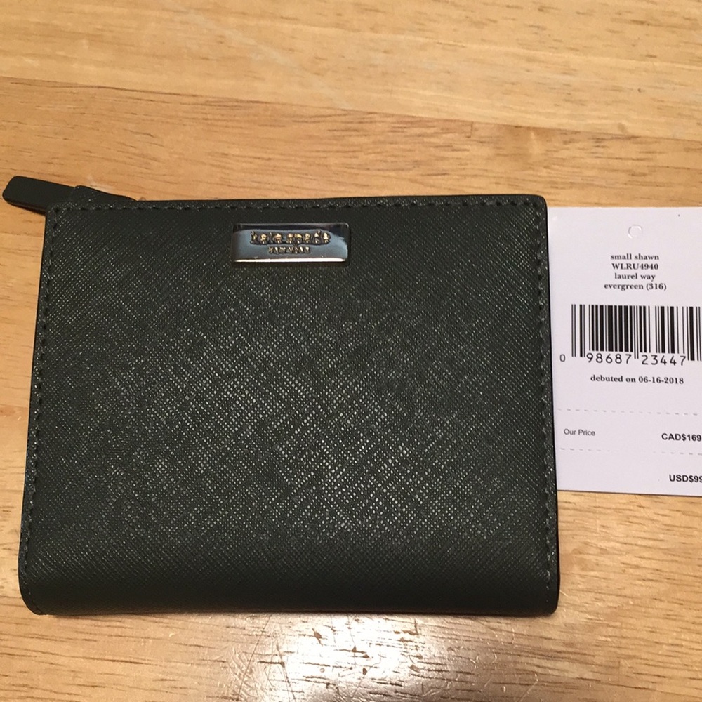 Small Kate Spade Wallet